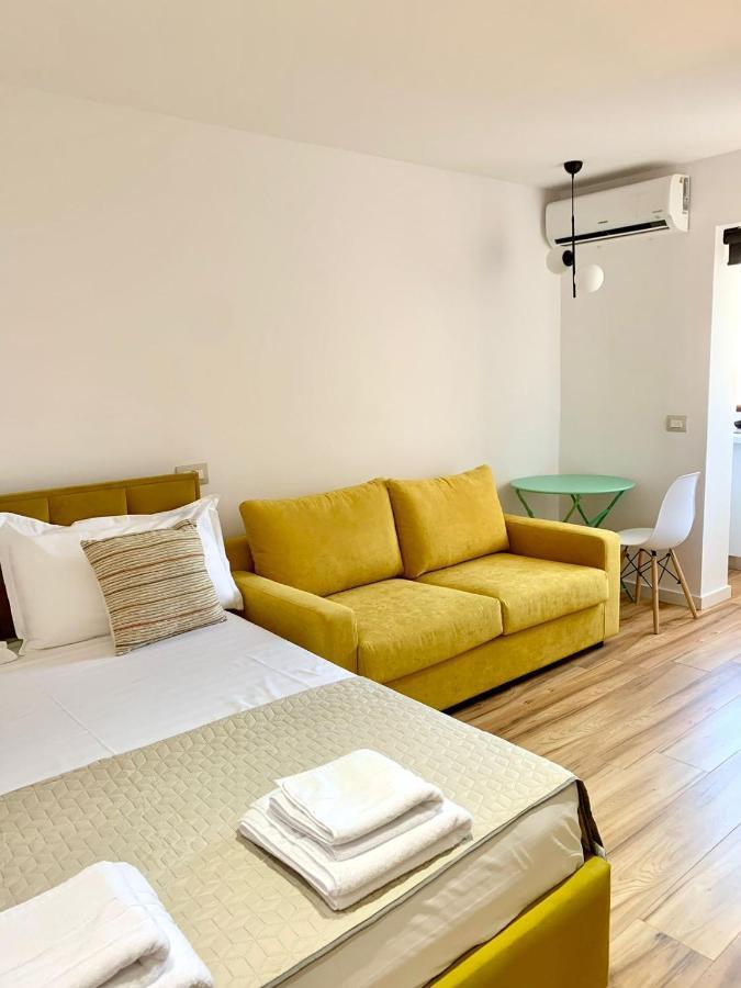 Digital Nomad Central Ap Tirana Esterno foto