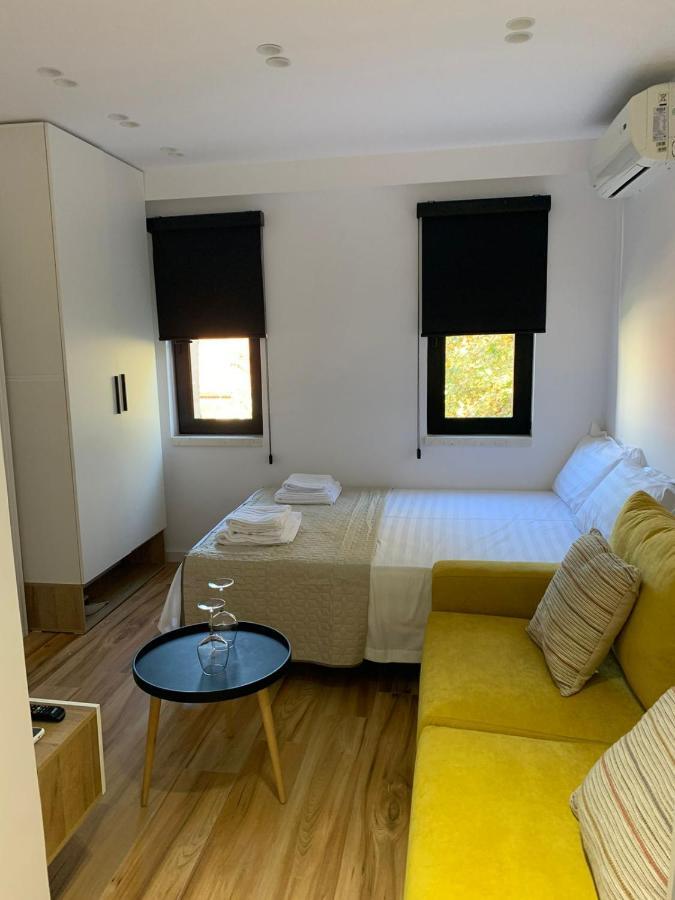 Digital Nomad Central Ap Tirana Esterno foto